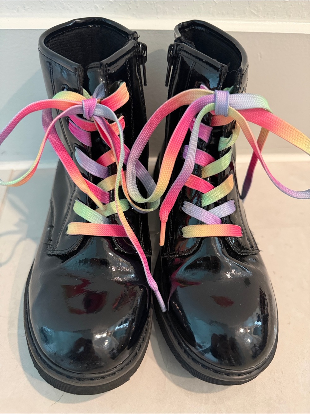 Girls Black patent biker boot